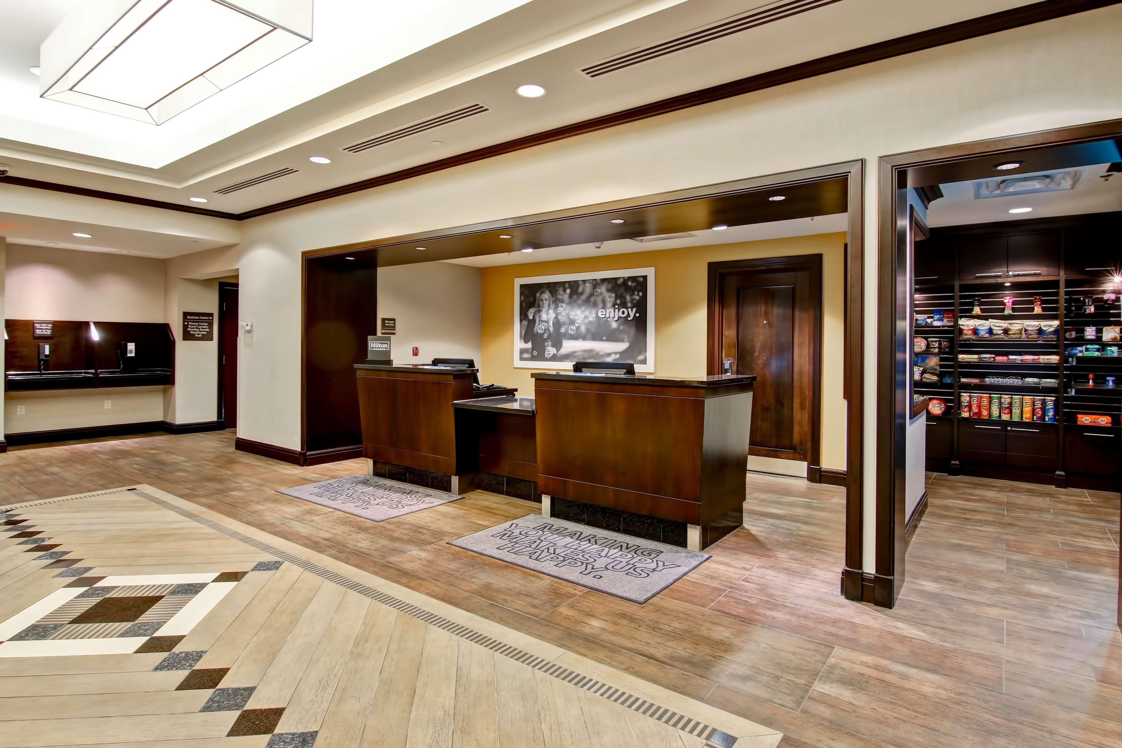 Hampton Inn By Hilton Toronto Airport Corporate Centre Eksteriør bilde