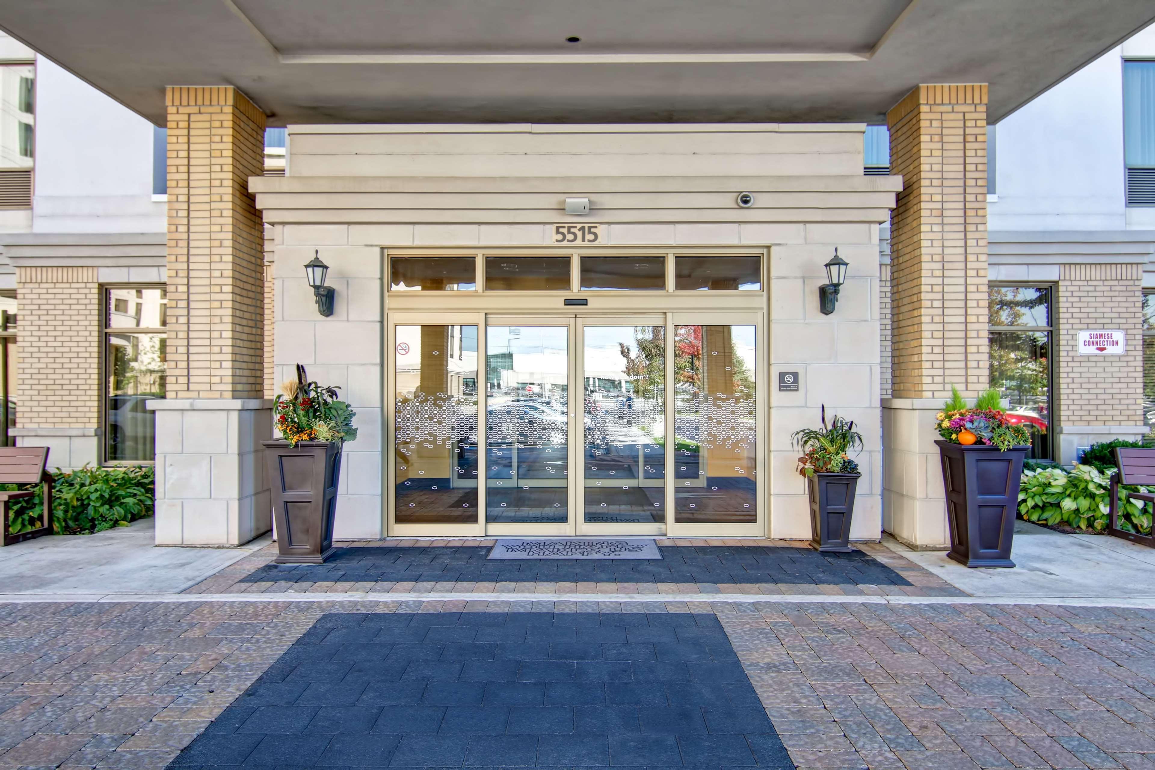 Hampton Inn By Hilton Toronto Airport Corporate Centre Eksteriør bilde