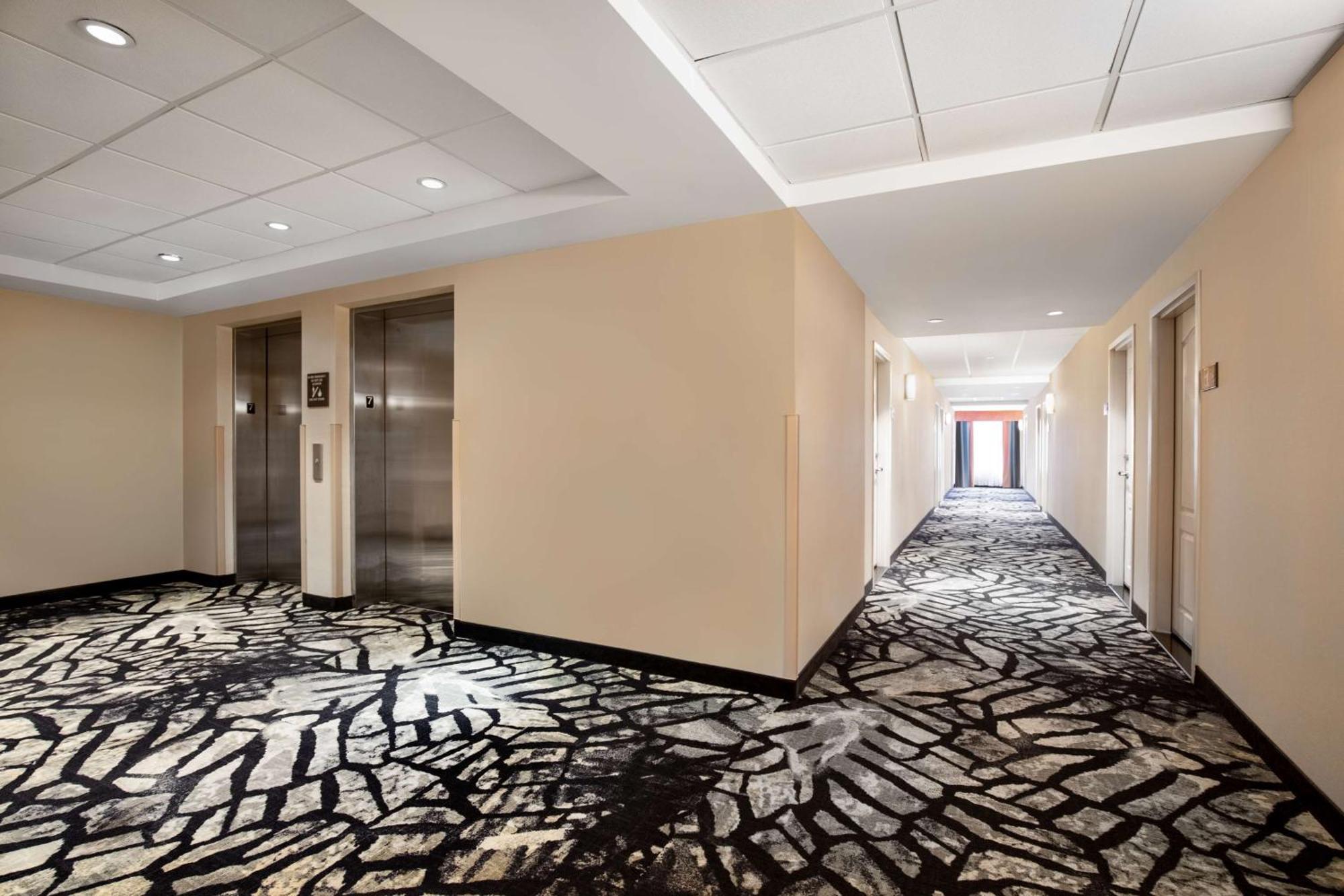 Hampton Inn By Hilton Toronto Airport Corporate Centre Eksteriør bilde