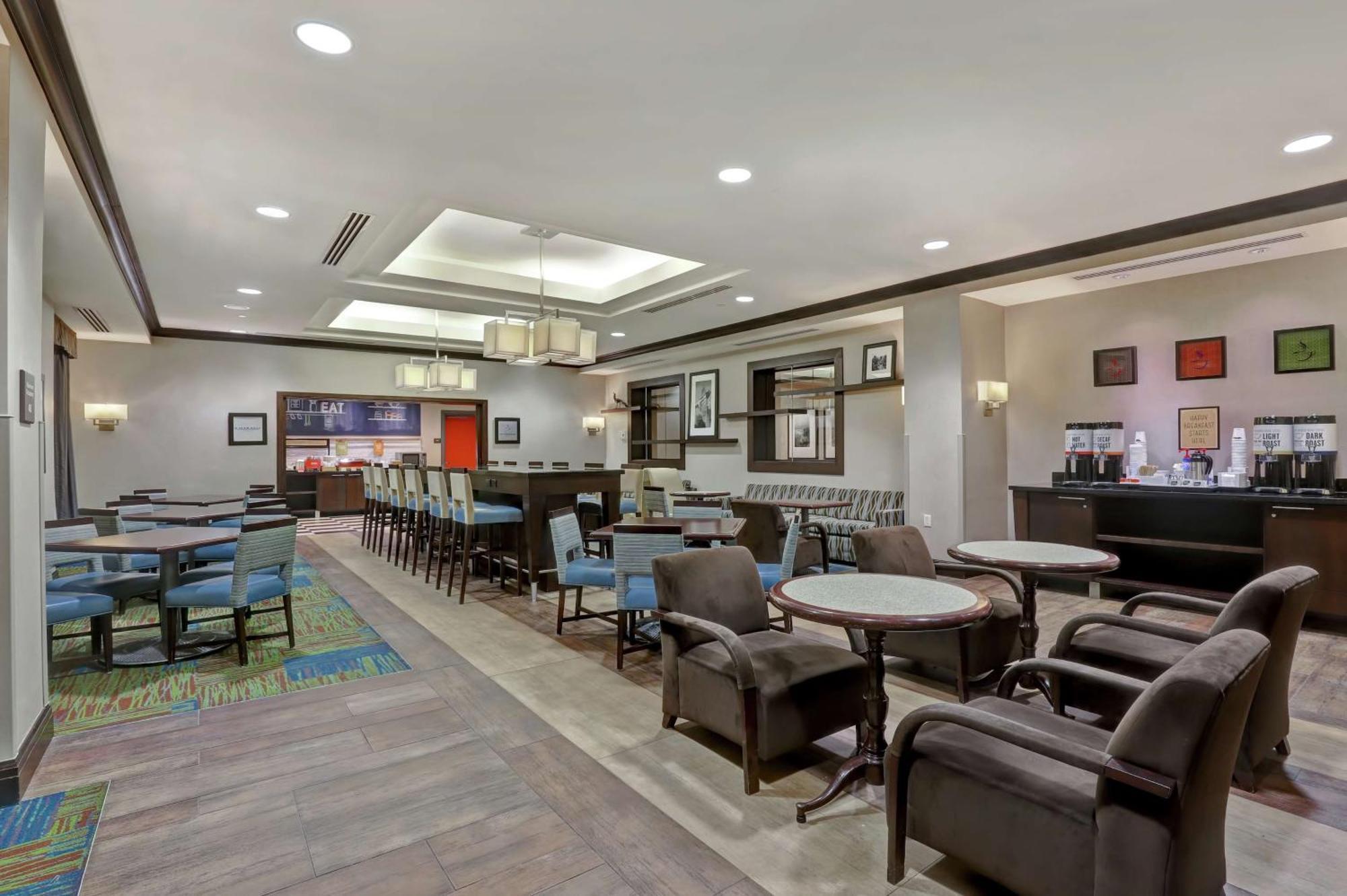 Hampton Inn By Hilton Toronto Airport Corporate Centre Eksteriør bilde