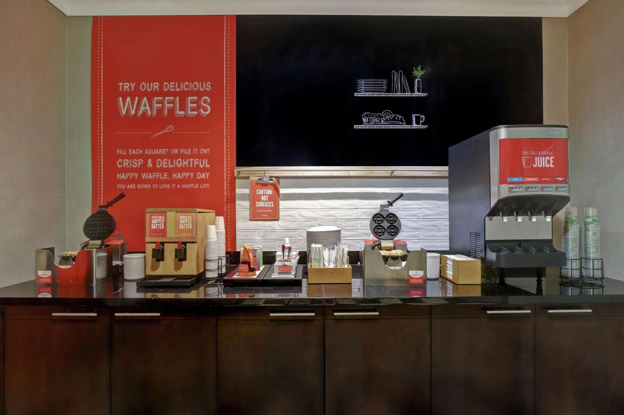 Hampton Inn By Hilton Toronto Airport Corporate Centre Eksteriør bilde